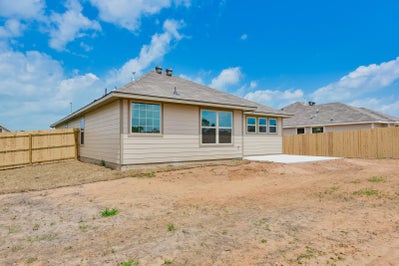 3br New Home in Navasota, TX