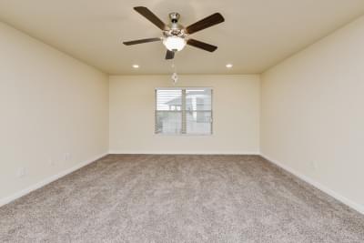 3,290sf New Home in Belton, TX