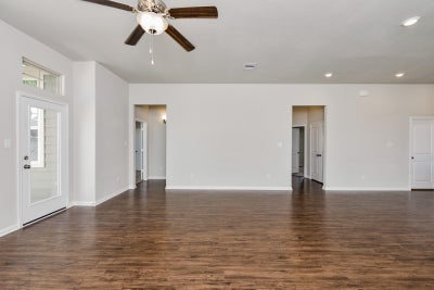 1,825sf New Home in Montgomery, TX