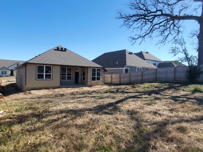 4br New Home in Brenham, TX