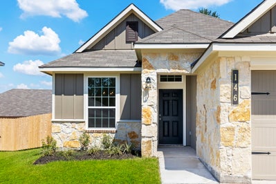 1,447sf New Home in Huntsville, TX