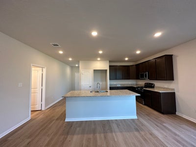 1,825sf New Home in Huntsville, TX