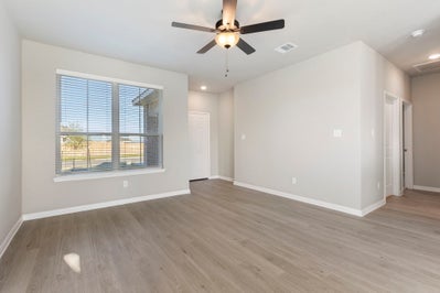 1,266sf New Home in Caldwell, TX